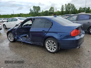 2011 BMW 3 Series 328i xDrive z VIN WBAPK5G57BNN27947, wystawiony jako Copart lot #60919184 z przebiegiem Nie podano mil oraz Szkody całkowita. Historia ofert i sprzedaży dostępna na DreamBid. Obrazek 2.