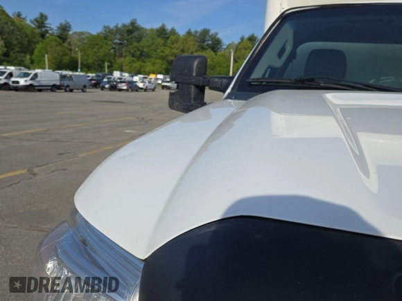 2015 Ford F-250 XL z VIN 1FDBF2B69FED21577, wystawiony jako IAAI lot #42501116 z przebiegiem 478 051 mil mil oraz . Historia ofert i sprzedaży dostępna na DreamBid. Obrazek 22.