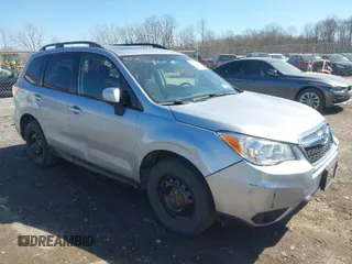 2015 Subaru Forester 2.5i Premium with VIN JF2SJADC6FH836200, listed as a IAAI auction lot 42059319 with 170,454 mi miles. Bid and sale history available at carsss.com. Image 1.