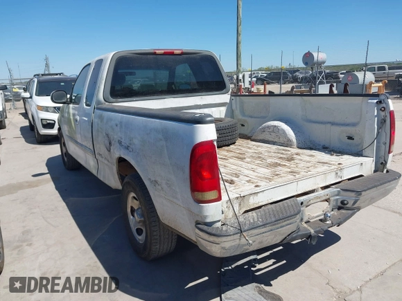2002 Ford F-150 XL with VIN 1FTRX17232NA78925, listed as a IAAI auction lot 41851582 with 43 mi miles. Bid and sale history available at carsss.com. Image 3.