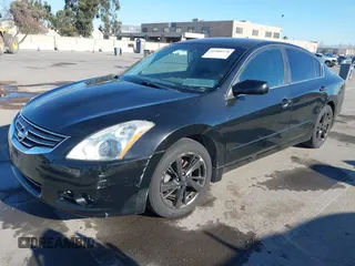 2012 Nissan Altima 2.5 S with VIN 1N4AL2AP8CN476335, listed as a IAAI auction lot 41400538 with 141,506 mi miles. Bid and sale history available at carsss.com. Image 2.
