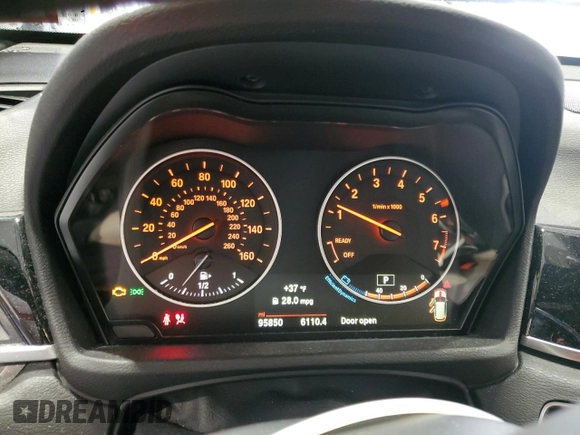 2017 BMW X1 xDrive28i with VIN WBXHT3C38H5F73265, listed as a Copart auction lot 45148825 with 95,850 mi miles and Salvage Title. Bid and sale history available at carsss.com. Image 9.