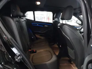 2020 BMW X2 xDrive28i z VIN WBXYJ1C08L5P45302, wystawiony jako IAAI lot #41788245 z przebiegiem 57 000 mil mil oraz . Historia ofert i sprzedaży dostępna na DreamBid. Obrazek 8.