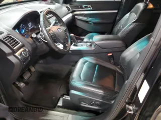 2017 Ford Explorer XLT z VIN 1FM5K8DH4HGA14335, wystawiony jako Copart lot #62102425 z przebiegiem 135 191 mil mil oraz Szkoda całkowita • Salvage title. Historia ofert i sprzedaży dostępna na DreamBid. Obrazek 7.