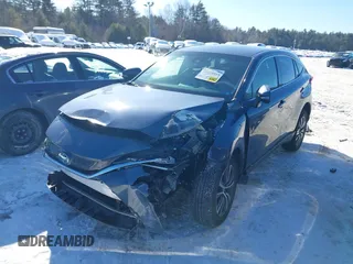 2021 Toyota Venza LE with VIN JTEAAAAH4MJ017634, listed as a IAAI auction lot 41610968 with 66,647 mi miles and . Bid and sale history available at carsss.com. Image 17.