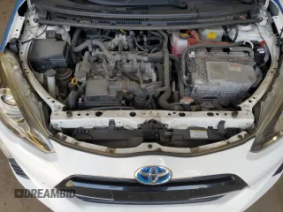 2016 Toyota Prius One z VIN JTDKDTB37G1125328, wystawiony jako Copart lot #53269985 z przebiegiem 86 924 mil mil oraz Czysty tytuł • Clean title. Historia ofert i sprzedaży dostępna na DreamBid. Obrazek 11.