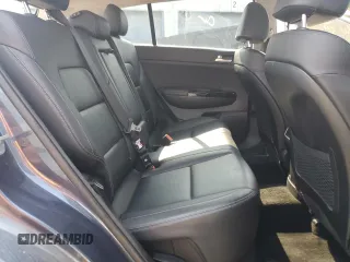 2021 Kia Sportage EX z VIN KNDPNCACXM7873312, wystawiony jako Copart lot #59749665 z przebiegiem 131 347 mil mil oraz Czysty tytuł • Clean title. Historia ofert i sprzedaży dostępna na DreamBid. Obrazek 11.