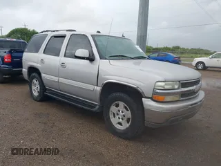 2004 Chevrolet Tahoe LS z VIN 1GNEC13Z24R254346, wystawiony jako IAAI lot #41859847 z przebiegiem 216 620 mil mil oraz . Historia ofert i sprzedaży dostępna na DreamBid. Obrazek 1.