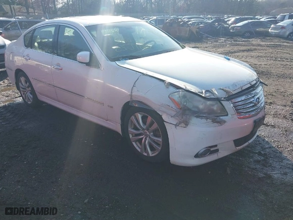 2008 Infiniti M35 with VIN JNKAY01F38M653649, listed as a IAAI auction lot 41495476 with 999,999 mi miles. Bid and sale history available at carsss.com. Image 1.