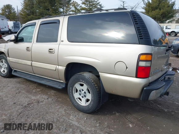 2005 Chevrolet Suburban LT with VIN 3GNFK16Z95G159688, listed as a IAAI auction lot 41492030 with 233,009 mi miles and . Bid and sale history available at DreamBid. Image 3.