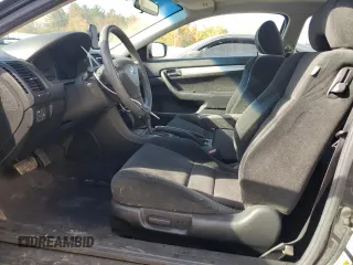 2006 Honda Accord LX z VIN 1HGCM82286A001917, wystawiony jako Copart lot #77048184 z przebiegiem 179 989 mil mil oraz Nie do naprawy • Non repairable. Historia ofert i sprzedaży dostępna na DreamBid. Obrazek 7.