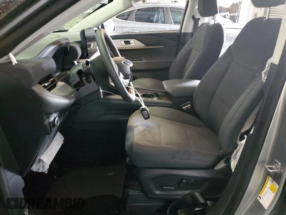 2025 Ford Explorer Active с VIN 1FMUK7DH4SGA94345, выставлен на аукционе Copart как лот 56385465 с пробегом 2 472 миль миль и Списание • Salvage title. История ставок и продаж доступна на DreamBid. Изображение 7.