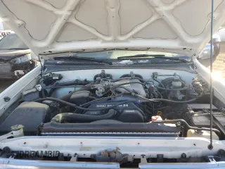 1997 Toyota T100 SR5 with VIN JT4UN24D4V0049432, listed as a Copart auction lot 83629774 with 208,803 mi miles and Salvage Title. Bid and sale history available at DreamBid. Image 11.