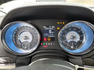 2011 Chrysler 300 Limited с VIN 2C3CA5CG0BH613884, выставлен на аукционе Copart как лот 79624194 с пробегом 156 489 миль миль и Списание • Salvage title. История ставок и продаж доступна на DreamBid. Изображение 9.