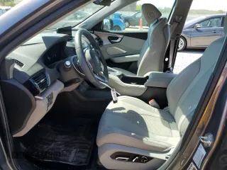2019 Acura RDX Technology с VIN 5J8TC2H51KL005369, выставлен на аукционе Copart как лот 57852755 с пробегом 46 085 миль миль и Списание • Salvage title. История ставок и продаж доступна на DreamBid. Изображение 7.