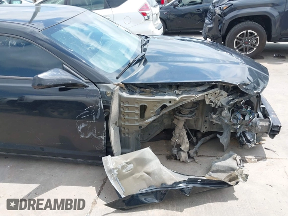 2012 Chevrolet Camaro 1LT with VIN 2G1FB1E34C9142268, listed as a IAAI auction lot 42363739 with 115,997 mi miles and . Bid and sale history available at DreamBid. Image 6.