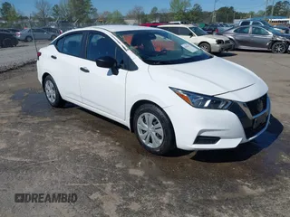 2020 Nissan Versa S z VIN 3N1CN8DV0LL897253, wystawiony jako IAAI lot #41994175 z przebiegiem 91 748 mil mil oraz . Historia ofert i sprzedaży dostępna na DreamBid. Obrazek 1.