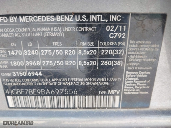 2011 Mercedes-Benz GL-Class GL 450 with VIN 4JGBF7BE9BA697556, listed as a IAAI auction lot 41897239 with 210,120 mi miles. Bid and sale history available at carsss.com. Image 9.