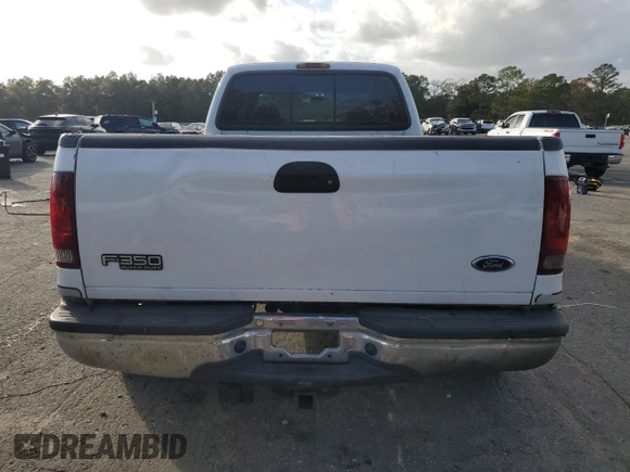 2001 Ford F-350 XL with VIN 1FTWW32F81ED76171, listed as a Copart auction lot 85030524 with 294,338 mi miles and Salvage title. Bid and sale history available at DreamBid. Image 6.