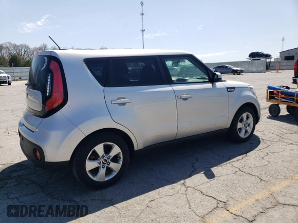 2017 Kia Soul with VIN KNDJN2A28H7501299, listed as a Copart auction lot 51912235 with 85,103 mi miles and Clean Title. Bid and sale history available at carsss.com. Image 3.