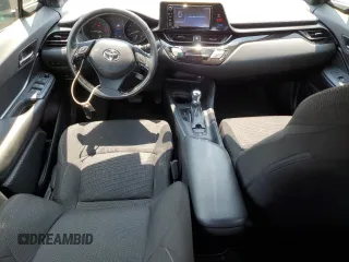 2018 Toyota C-HR XLE z VIN JTNKHMBX2J1005811, wystawiony jako Copart lot #59162315 z przebiegiem 35 191 mil mil oraz Szkoda całkowita • Salvage title. Historia ofert i sprzedaży dostępna na DreamBid. Obrazek 8.