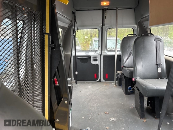 2014 Ford Econoline Cargo Commercial with VIN 1FTNE2EW9EDA74369, listed as a Copart auction lot 56188375 with 114,307 mi miles and Clean Title. Bid and sale history available at DreamBid. Image 6.