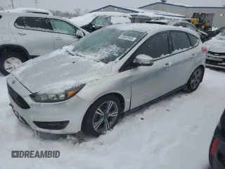 2016 Ford Focus SE with VIN 1FADP3KE6GL404829, listed as a Copart auction lot 45567545 with 122,778 mi miles and Salvage Title. Bid and sale history available at carsss.com. Image 1.