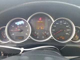 2004 Porsche Cayenne S z VIN WP1AB29P24LA66787, wystawiony jako Copart lot #59231435 z przebiegiem 52 815 mil mil oraz Czysty tytuł • Clean title. Historia ofert i sprzedaży dostępna na DreamBid. Obrazek 9.