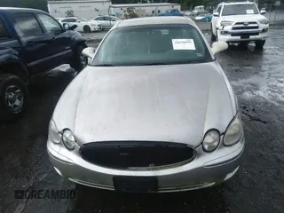 2007 Buick LaCrosse CX with VIN 2G4WC582571226954, listed as a IAAI auction lot 42638999 with 120,843 mi miles and . Bid and sale history available at DreamBid. Image 6.