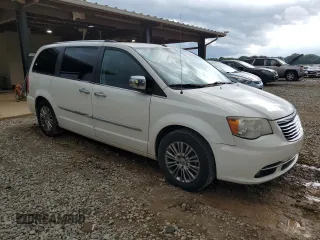 2011 Chrysler Town & Country Limited z VIN 2A4RR6DG5BR760287, wystawiony jako Copart lot #61506085 z przebiegiem 228 411 mil mil oraz Czysty tytuł • Clean title. Historia ofert i sprzedaży dostępna na DreamBid. Obrazek 4.