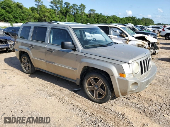 2009 Jeep Patriot Limited with VIN 1J4FT48B99D146489, listed as a Copart auction lot 52484925 with 251,986 mi miles and Salvage title. Bid and sale history available at DreamBid. Image 4.