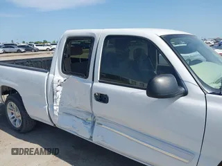 2005 Chevrolet Silverado 1500 LS with VIN 2GCEC19V751116258, listed as a IAAI auction lot 41890599 with 55,315 mi miles and . Bid and sale history available at DreamBid. Image 6.