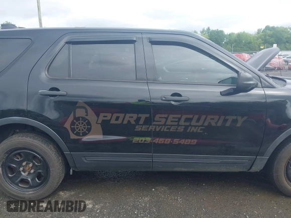 2017 Ford Police Interceptor Utility with VIN 1FM5K8ARXHGD57454, listed as a IAAI auction lot 42233888 with 121,244 mi miles and . Bid and sale history available at DreamBid. Image 13.