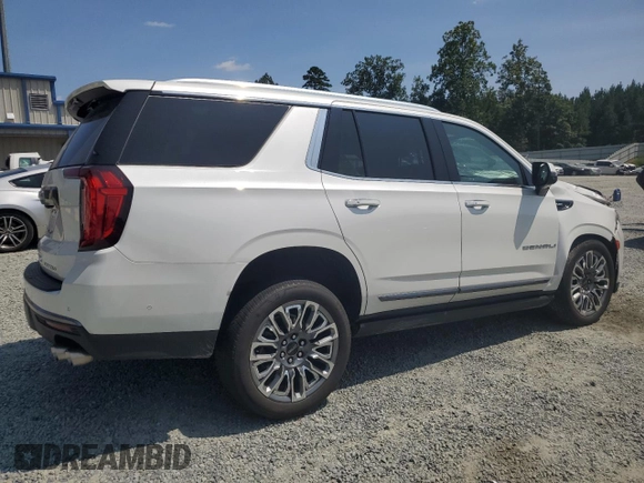 2023 GMC Yukon Denali Ultimate with VIN 1GKS2EKL0PR238125, listed as a Copart auction lot 68468064 with 32,697 mi miles and Salvage Title. Bid and sale history available at carsss.com. Image 3.