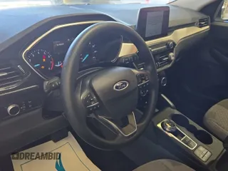 2020 Ford Escape SE with VIN 1FMCU9G63LUB82205, listed as a IAAI auction lot 42663574 with 91,305 mi miles and . Bid and sale history available at DreamBid. Image 3.