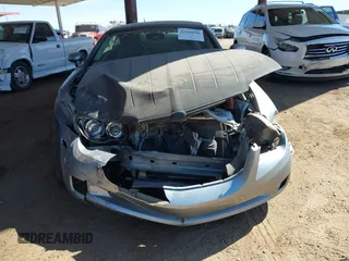 2004 Chrysler Crossfire z VIN 1C3AN69L44X017780, wystawiony jako IAAI lot #42164946 z przebiegiem Nie podano mil oraz . Historia ofert i sprzedaży dostępna na DreamBid. Obrazek 11.