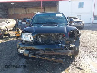 2004 Toyota 4Runner SR5 with VIN JTEBU14R440050428, listed as a IAAI auction lot 41543436 with 270,631 mi miles and . Bid and sale history available at DreamBid. Image 13.