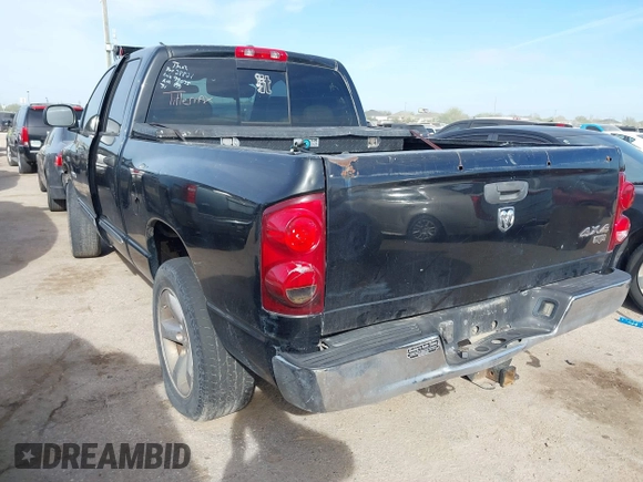 2008 Dodge 1500 SLT with VIN 1D7HU18288S599075, listed as a IAAI auction lot 41782914 with 221,244 mi miles. Bid and sale history available at carsss.com. Image 3.
