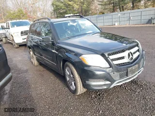 2014 Mercedes-Benz GLK-Class GLK 350 with VIN WDCGG8JB8EG231844, listed as a IAAI auction lot 41575123 with 114,078 mi miles. Bid and sale history available at carsss.com. Image 1.