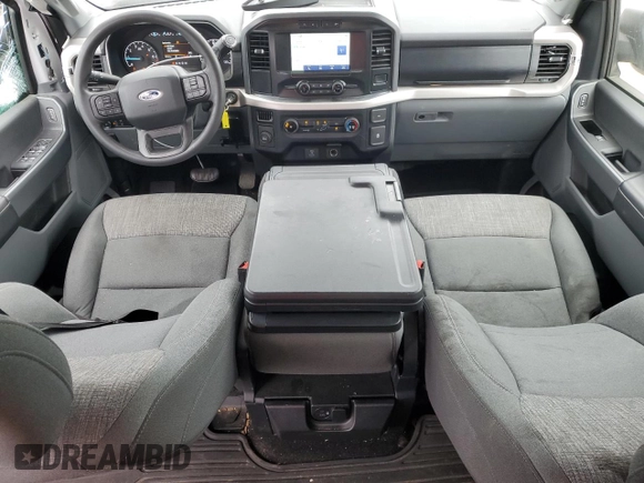 2021 Ford F-150 XL z VIN 1FTEW1CP5MKD10061, wystawiony jako Copart lot #50598155 z przebiegiem 70 055 mil mil oraz Szkoda całkowita • Salvage title. Historia ofert i sprzedaży dostępna na DreamBid. Obrazek 8.