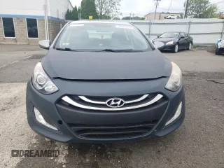 2014 Hyundai Elantra with VIN KMHD35LH8EU215712, listed as a Copart auction lot 59905455 with 178,889 mi miles and Salvage title. Bid and sale history available at DreamBid. Image 5.
