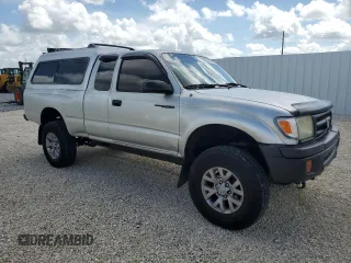 2000 Toyota Tacoma PreRunner with VIN 4TASM92N0YZ634616, listed as a Copart auction lot 64664705 with 206,314 mi miles and Clean title. Bid and sale history available at DreamBid. Image 4.