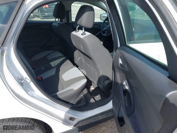 2012 Ford Focus SE with VIN 1FAHP3K27CL311240, listed as a IAAI auction lot 42029992 with 166,688 mi miles. Bid and sale history available at carsss.com. Image 8.