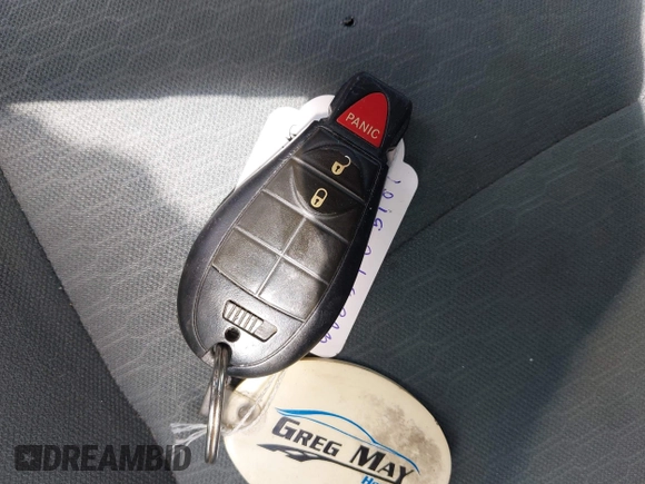 2019 Ram 1500 Tradesman z VIN 3C6RR6KG0KG705946, wystawiony jako IAAI lot #42217999 z przebiegiem 99 460 mil mil oraz . Historia ofert i sprzedaży dostępna na DreamBid. Obrazek 11.