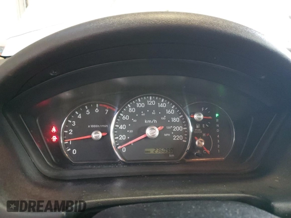 2006 Mitsubishi Endeavor LS with VIN 4A4MN21S06E032269, listed as a Copart auction lot 45722095 with 236,098 mi miles and Clean Title. Bid and sale history available at carsss.com. Image 9.