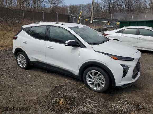 2023 Chevrolet Bolt EUV LT with VIN 1G1FY6S02P4165014, listed as a Copart auction lot 51057955 with 18,277 mi miles and Non Repairable. Bid and sale history available at carsss.com. Image 4.