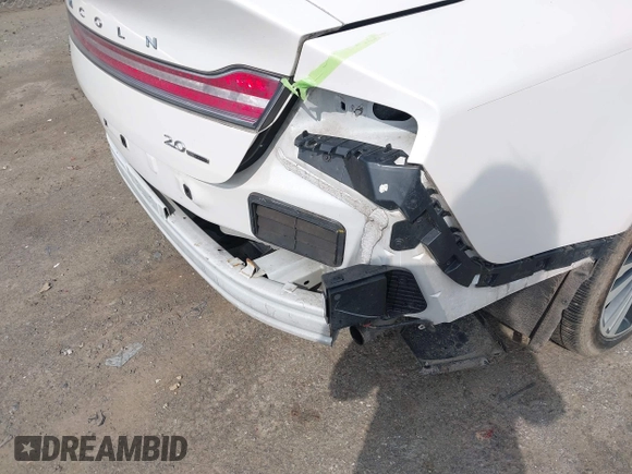 2015 Lincoln MKZ с VIN 3LN6L2G96FR615416, выставлен на аукционе IAAI как лот 41962610 с пробегом 61 265 миль миль и . История ставок и продаж доступна на DreamBid. Изображение 13.