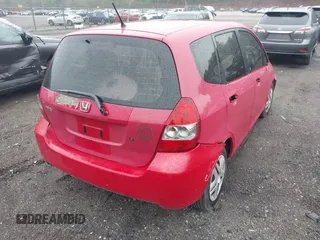 2007 Honda Fit с VIN JHMGD38497S045303, выставлен на аукционе IAAI как лот 42225334 с пробегом 199 886 миль миль и . История ставок и продаж доступна на DreamBid. Изображение 4.