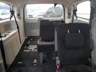 2014 Dodge Grand Caravan American Value with VIN 2C4RDGBG3ER280895, listed as a Copart auction lot 54351905 with 266,418 mi miles and Clean Title. Bid and sale history available at DreamBid. Image 10.