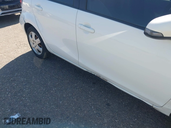 2012 Toyota Prius One with VIN JTDKDTB31C1512595, listed as a IAAI auction lot 42652617 with Not provided miles and . Bid and sale history available at DreamBid. Image 6.